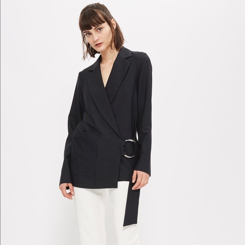 NWT Topshop ring belt jacket size 6 navy